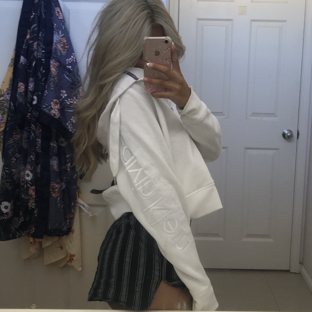 Calvin Klein Sweater